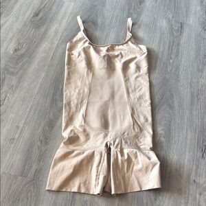 Women's Cream Shapewear Bodysuit size XL